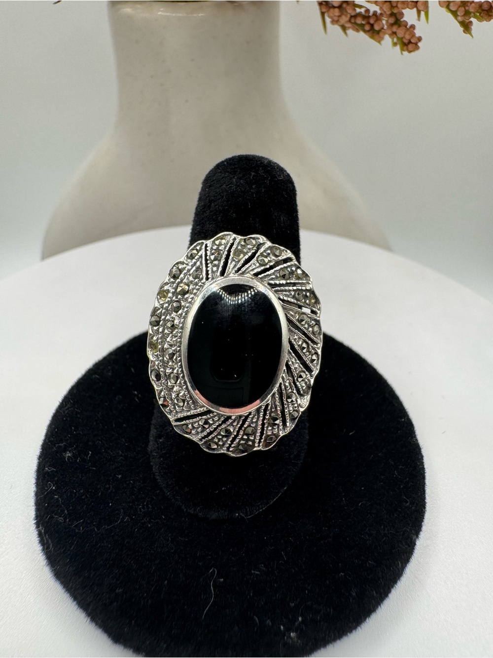 Vintage Sterling Silver Black Onyx and Marcasite Ring (Size 7)